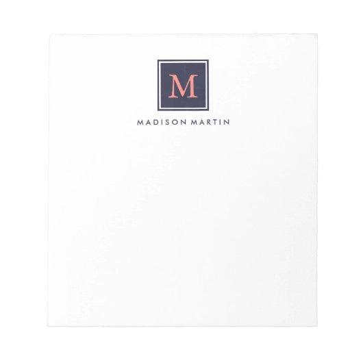 Classic Chic Dark Blue en Coral Monogram Notitieblok (Voorkant)