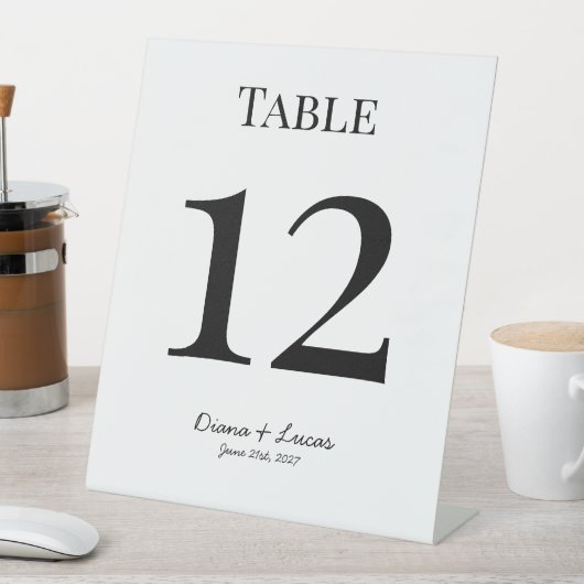 Classic Chic Trouwtafel Nummer Reclamebord Met Voetstuk (Insitu)