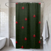 Classic Christmas Green Red Ornament Douchegordijn