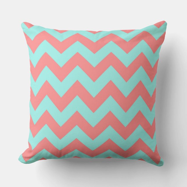 Classic Coral & Turquoise Chevron Pattern Kussen (Voorkant)