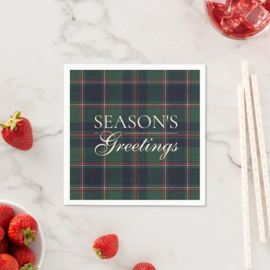 Classic Dark Blue Red Green Plaid Pattern Servet (Insitu)