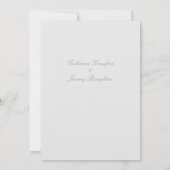 Classic Dove Grey Linen Wedding Script Invitation Kaart (Achterkant)