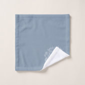 Classic Dusty Blue Floral Crest Monogram Bad Handdoek (Wasdoekje)