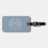 Classic Dusty Blue Floral Crest Monogram Bagagelabel (Voorkant horizontaal)