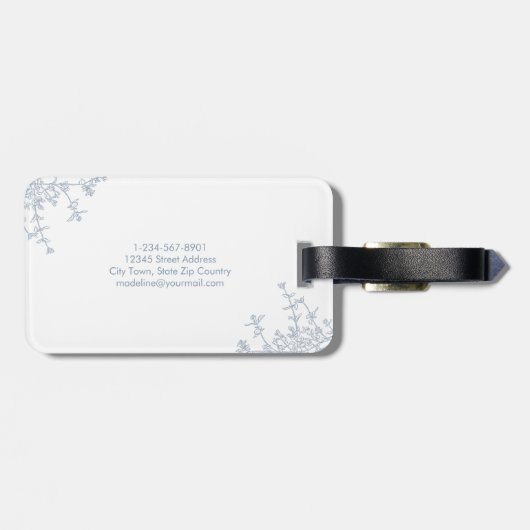 Classic Dusty Blue Floral Crest Monogram Bagagelabel (Achterkant horizontaal)