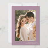 Classic Elegant Dusty Paars Wedding Couple Foto Save The Date (Achterkant)