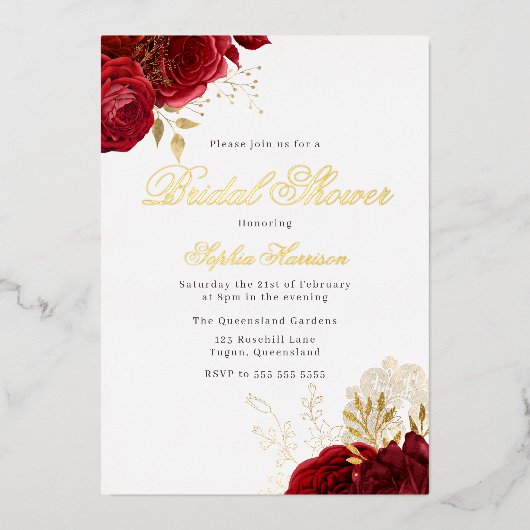 Classic Elegant Red Rose Vrijgezellenfeest Golden Folie Uitnodiging (Voorkant)