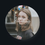 Classic Elegant Script Graduation Party Full Photo Papieren Bordje<br><div class="desc">Classic Elegant Script Graduation Party Full Photo Paper Plates. Minimalistic and elegant graduation party paper plates, designed with script lettering. Customize with a graduation photo, graduate's name, year of graduation, and high school, college or university name.</div>