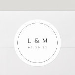 Classic Elegant Typography Wedding Monogram Ronde Sticker<br><div class="desc">Eigen trouwstickers met een klassiek en elegant huwelijksmonogram.</div>