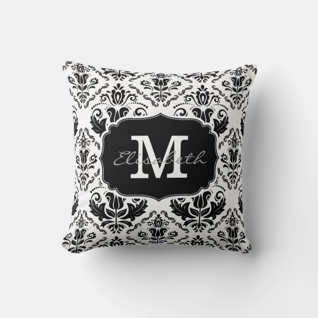 Classic en Chic Black White Damask Monogram Naam Kussen (Voorkant)