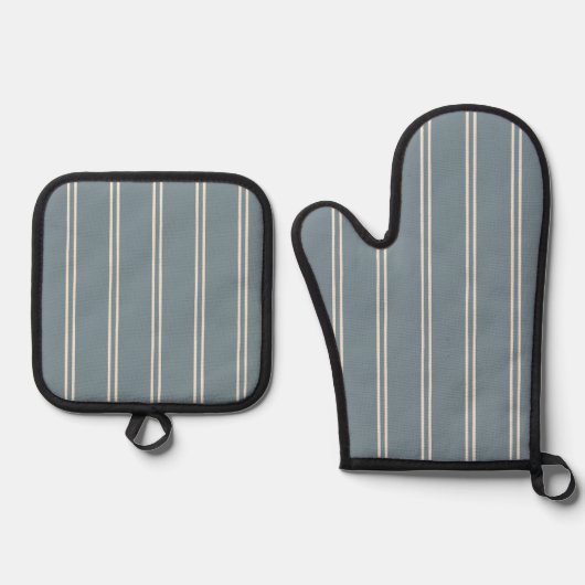 Classic Farmhouse Ticking Stripe | Blue Grey Agave Ovenwant & Pannenlap Set (Voorkant)