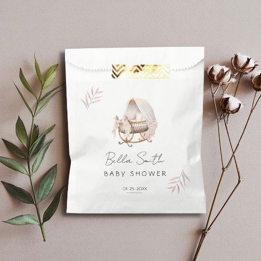 Classic Floral Gold Bassinet Baby Shower Bedankzakje