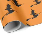 Classic Flying Witch op bezemzwart en Sinaasappel Cadeaupapier (Rol Hoek)