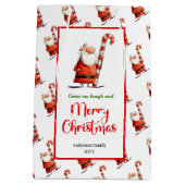 Classic funny Santa gift bag red green celebration Medium Cadeauzakje (Achterkant)