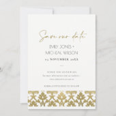 CLASSIC GOLD DAMASK FLORAL PATTERN BEWAREN DE DATU SAVE THE DATE (Voorkant)