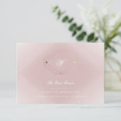 Classic Gold Dusty Roos Pink Monogram Weddenschap Informatiekaartje (Staand voorkant)