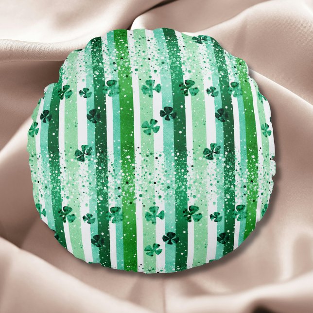 Classic Green White Vertical Stripes Shamrocks Rond Kussen (Creator heeft geüpload)