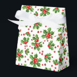 Classic Holiday Green Holly Red Berries Bedankdoosjes<br><div class="desc">Tijdelijk klassiek kerstvakantieseizoen Holly bessen en bladeren patroon. Verkrijgbaar op producten zoals pakpapier en tissuepapier,  etiketten met terugzendadressen,  labels met cadeau,  tassen en gunstdozen,  stickers en linten.</div>