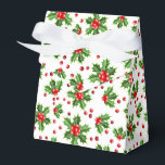 Classic Holiday Green Holly Red Berries Bedankdoosjes<br><div class="desc">Tijdelijk klassiek kerstvakantieseizoen Holly bessen en bladeren patroon. Verkrijgbaar op producten zoals pakpapier en tissuepapier,  etiketten met terugzendadressen,  labels met cadeau,  tassen en gunstdozen,  stickers en linten.</div>