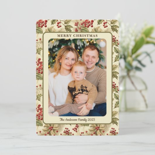 Classic Holly Berries Foto Kerst Feestdagenkaart (Staand voorkant)