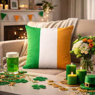 Classic Irish Tricolor Inspired  Kussen