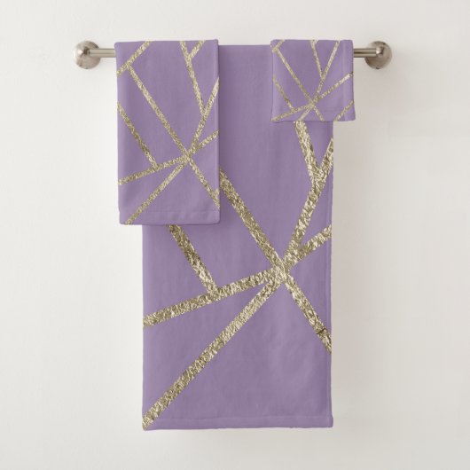 Classic Lavender Gold Geo #1 Bad Handdoek (Insitu)