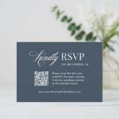 Classic Luxe | Trouwkaart met scanbare QR-code in RSVP Kaartje (Staand voorkant)