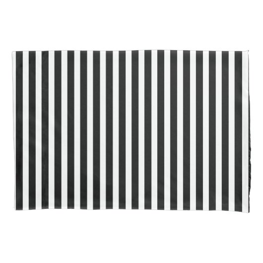 Classic Modern Striped Black and White Kussensloop (Voorkant-Links)