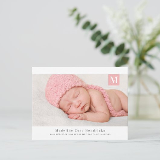 Classic Monogram Girls Birth Announcement Briefkaa Briefkaart (Staand voorkant)
