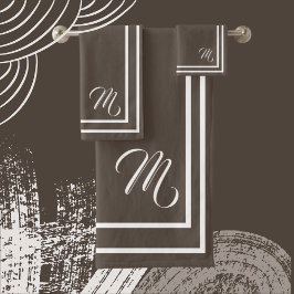 Classic Monogramed Rich Dark Brown/White Bad Handdoek