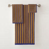 CLASSIC NAVY BLUE EN GOLD STRIPES BAD HANDDOEK (Insitu)