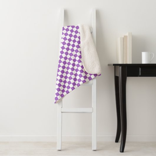 Classic Paars en White Checkered Pattern Sherpa Deken (In situ)