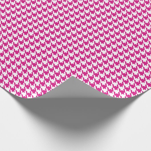 Classic Pink and White Houndstooth Pattern Cadeaupapier (Hoek)