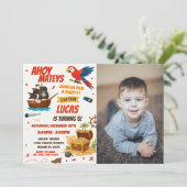 Classic Pirate Birthday Uitnodiging met foto (Staand voorkant)
