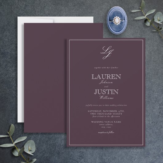 Classic Plum Paars Script Monogram Weddenschap Kaart