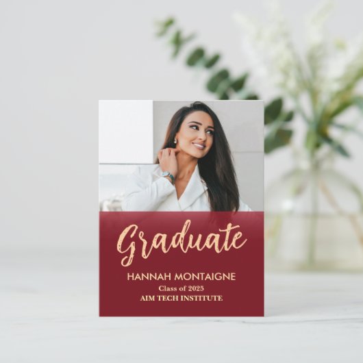 Classic Red Afstuderen Invitation Briefkaart (Staand voorkant)