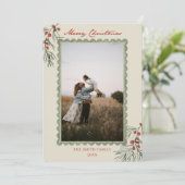 Classic Red Berry Christmas Feestdagenkaart (Staand voorkant)