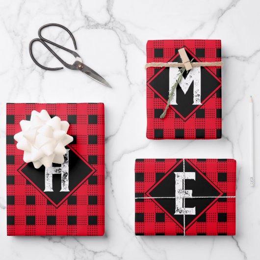 Classic red & black buffalo plaid Monogram initiaa Inpakpapier Vel (Voorkant)