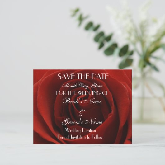 Classic Red Rose Save the Date Wedding Briefkaart (Staand voorkant)