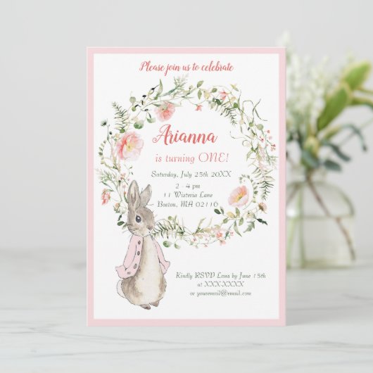 Classic Roze Peter het Konijn Bloemen Verjaardag Kaart (Staand voorkant)