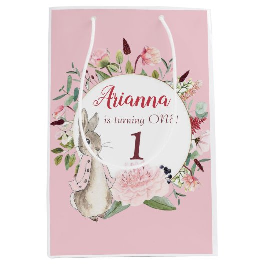 Classic Roze Peter het Konijn Bloemen Verjaardag Medium Cadeauzakje (Voorkant)