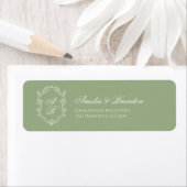 Classic Sage Green & White Monogram Crest Wedding Etiket (Insitu)