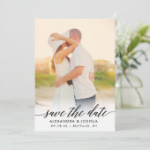 Classic Script Photo Sla het datumportret op Save The Date (Staand voorkant)