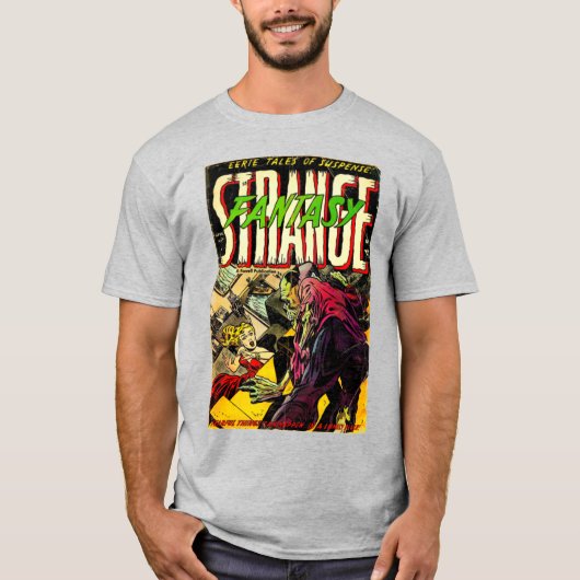 Classic Strange ~ Fantasy Horror Comic T-shirt (Voorkant)