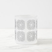 Classic Styles Scrollwork Mok (Center)
