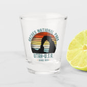 Classic Sunset over Arches Park, Utah Shot Glas (Voorkant)