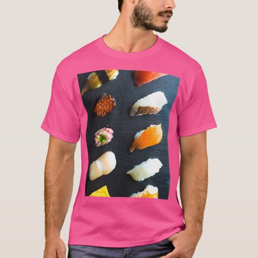 Classic Sushi Set – 10 classic pieces on a stone p T-shirt (Voorkant)