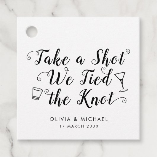 Classic Take A Shot Tied de knoop Bruiloft Drink Bedankjes Labels (Voorkant)
