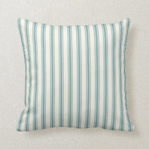 Classic Ticking Stripe Pattern Green and Cream Kussen