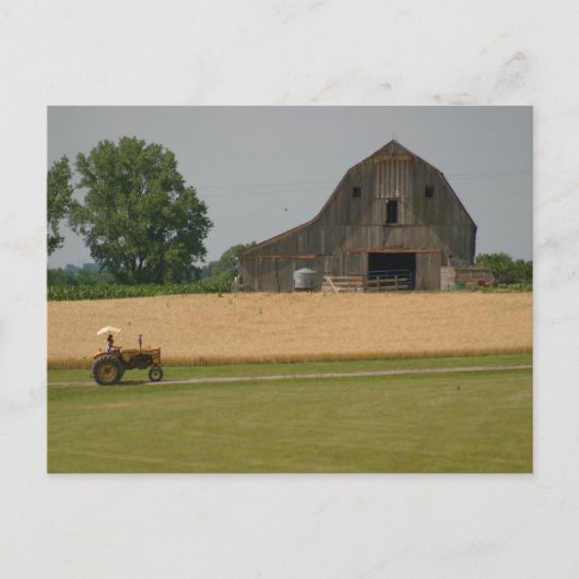 Classic Tractor & Barn-Briefkaart Uitnodiging Briefkaart (Voorkant)
